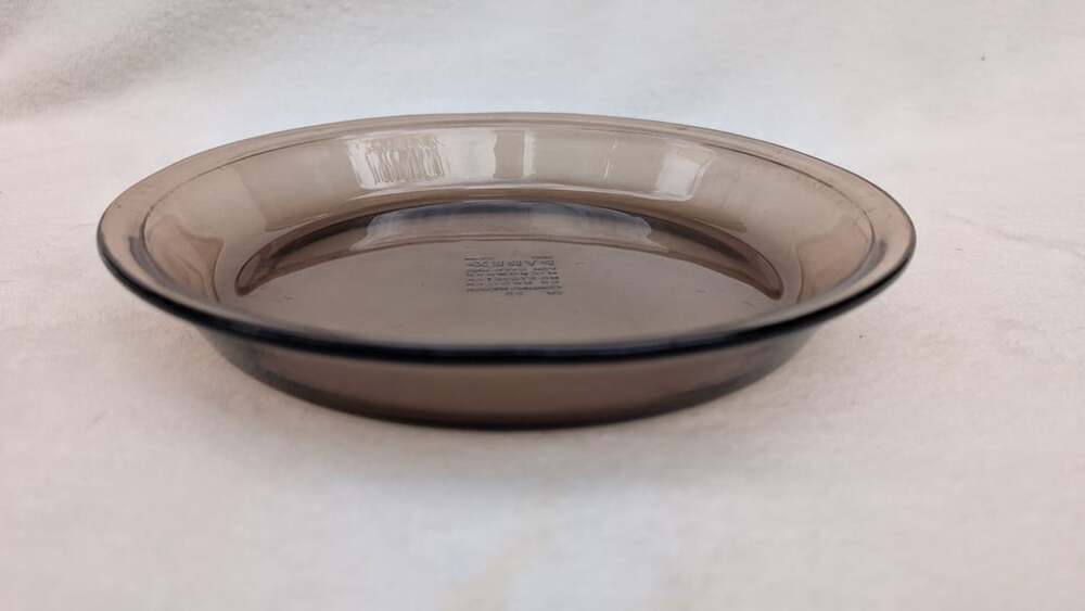 Pyrex Pie Plate 23 cm Amber Brown Glass 209 Vintage Baking Dish